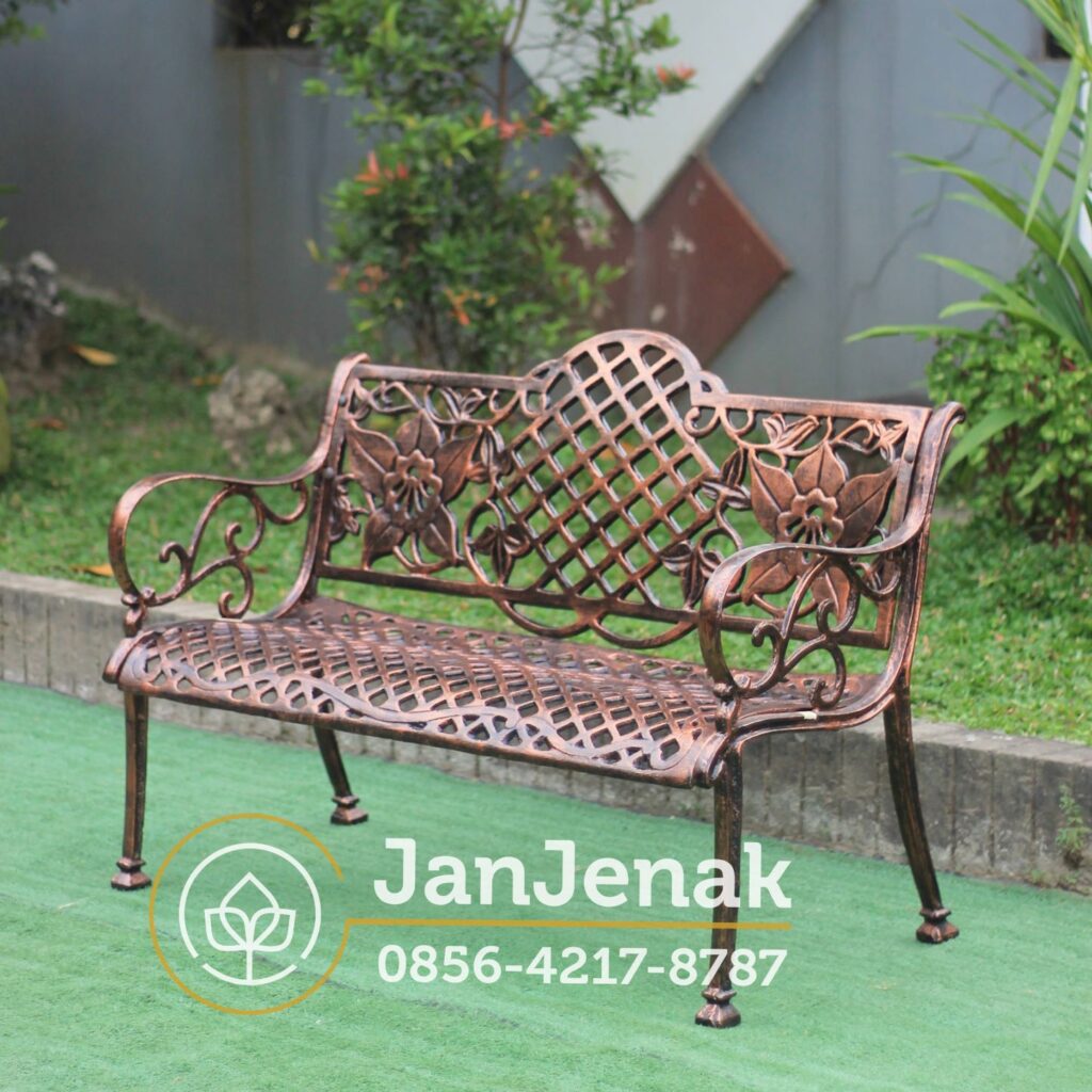 Kursi Taman Besi Antik JanJenak 0856-4217-8787 #kursitaman #kursitamanbesi #kursitamanantik