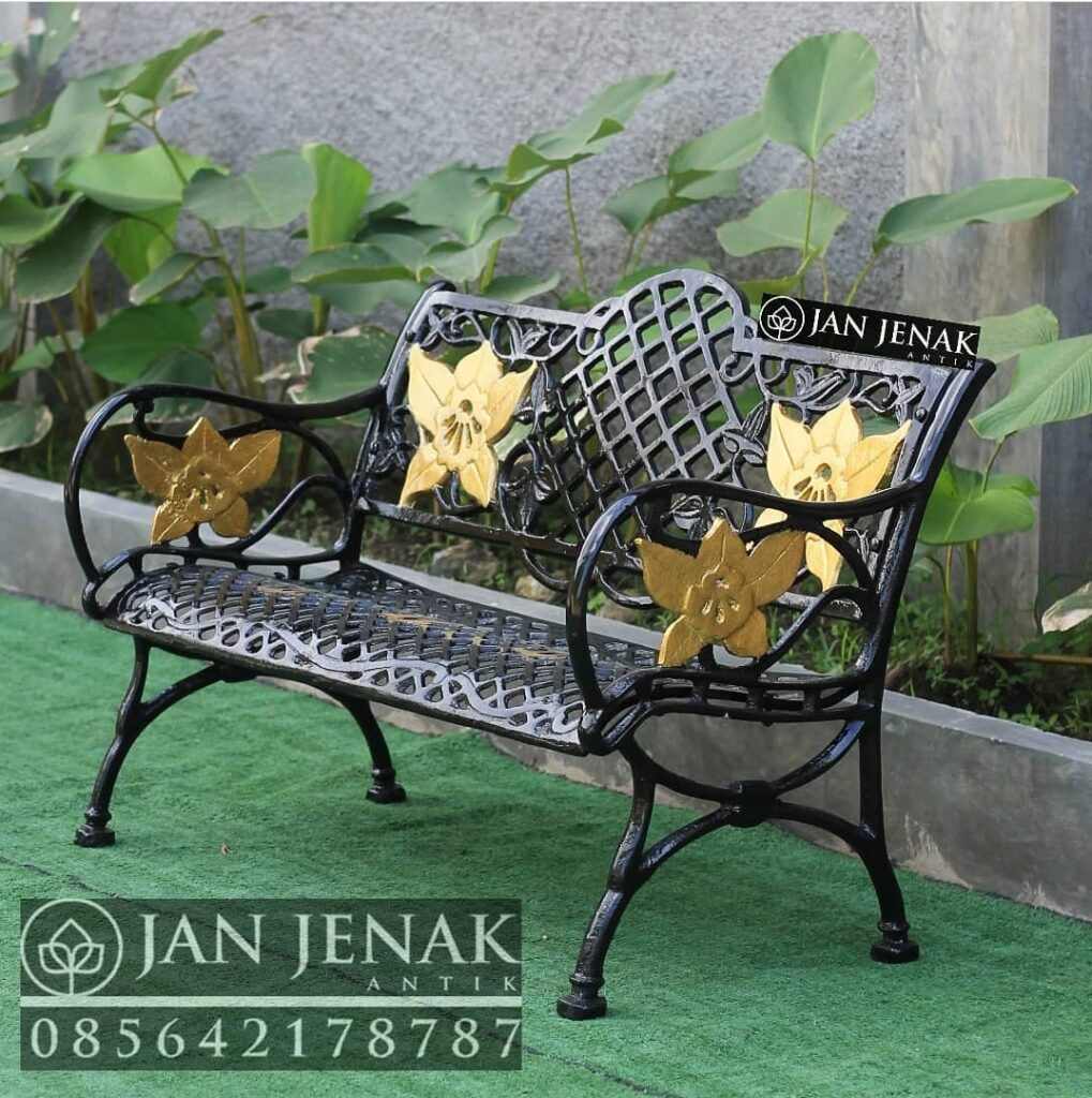 Kursi Taman Besi Antik JanJenak 0856-4217-8787 #kursitaman #kursitamanbesi #kursitamanantik