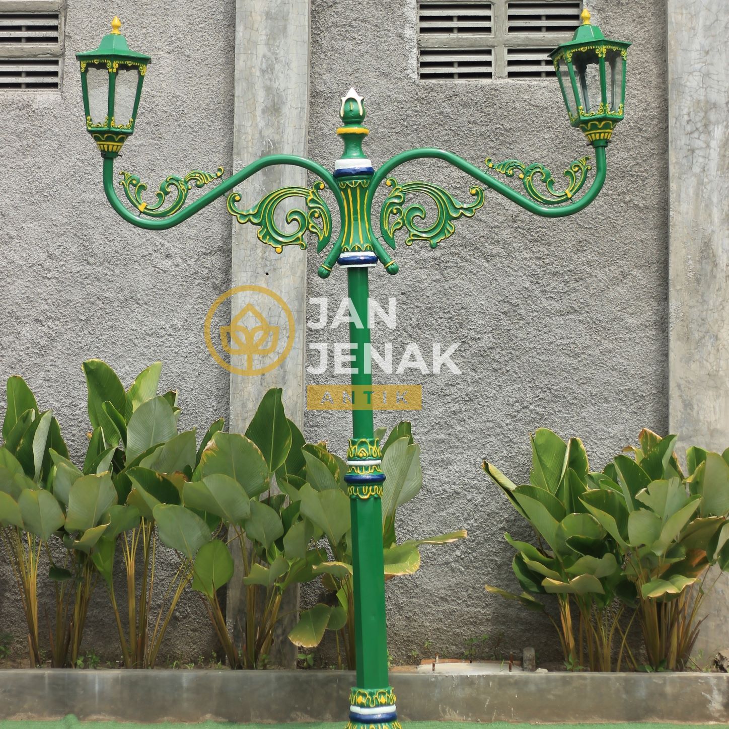 Lampu taman Jan Jenak 0856-4217-8787