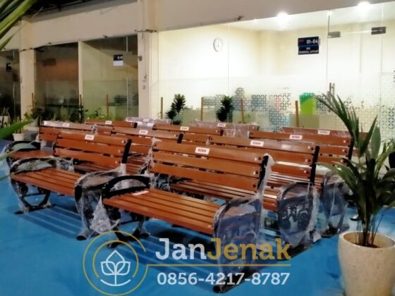 Kursi Taman Besi Antik JanJenak 0856-4217-8787