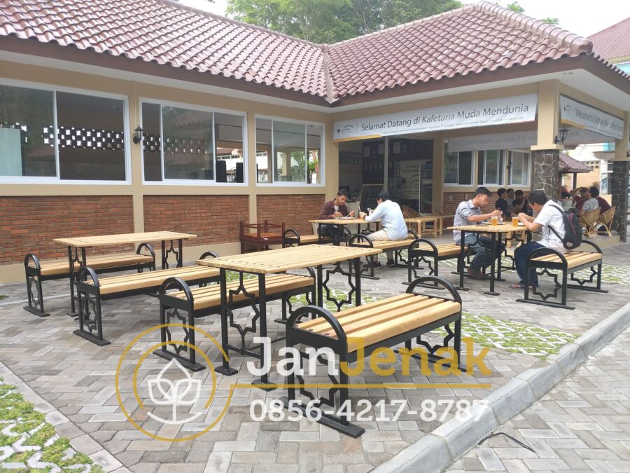 Kursi Taman Antik Besi Antik JanJenak 0856-4217-8787