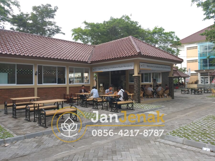 Kursi Taman Besi Antik JanJenak 0856-4217-8787