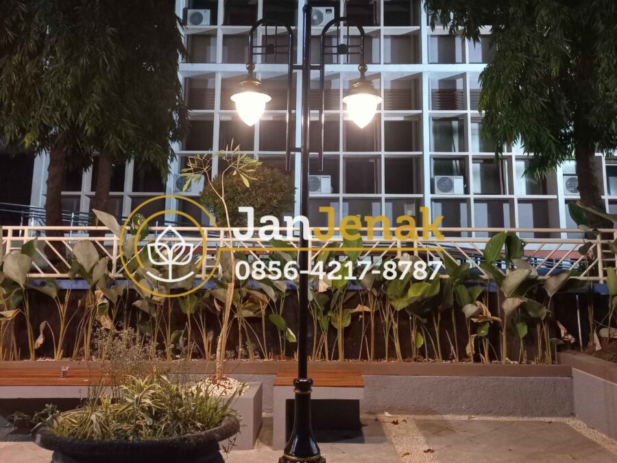 lampu taman antik PJU jan jenak 0856-4217-8787