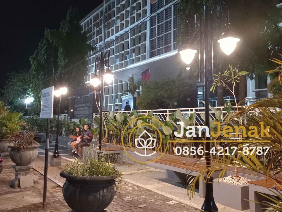 lampu taman antik PJU jan jenak 0856-4217-8787