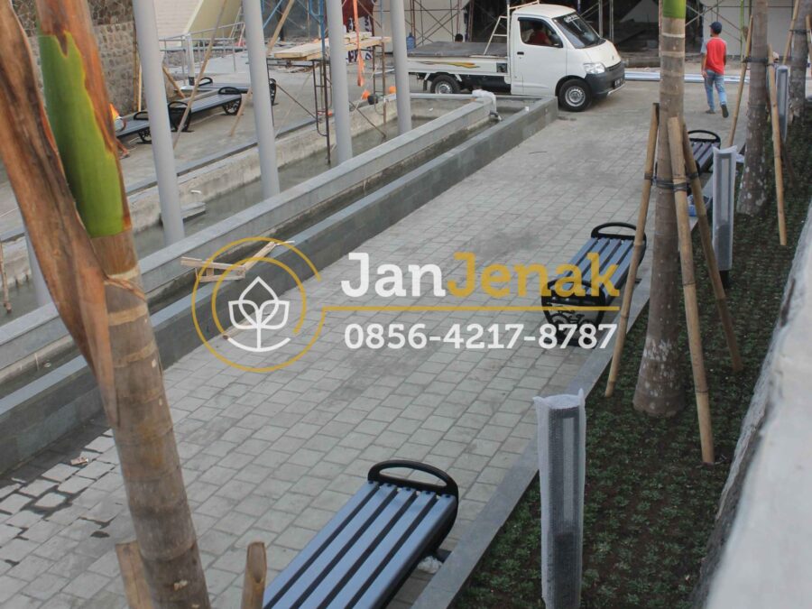 Kursi Taman Besi Antik JanJenak 0856-4217-8787 #kursitaman #kursitamanbesi #kursitamanantik