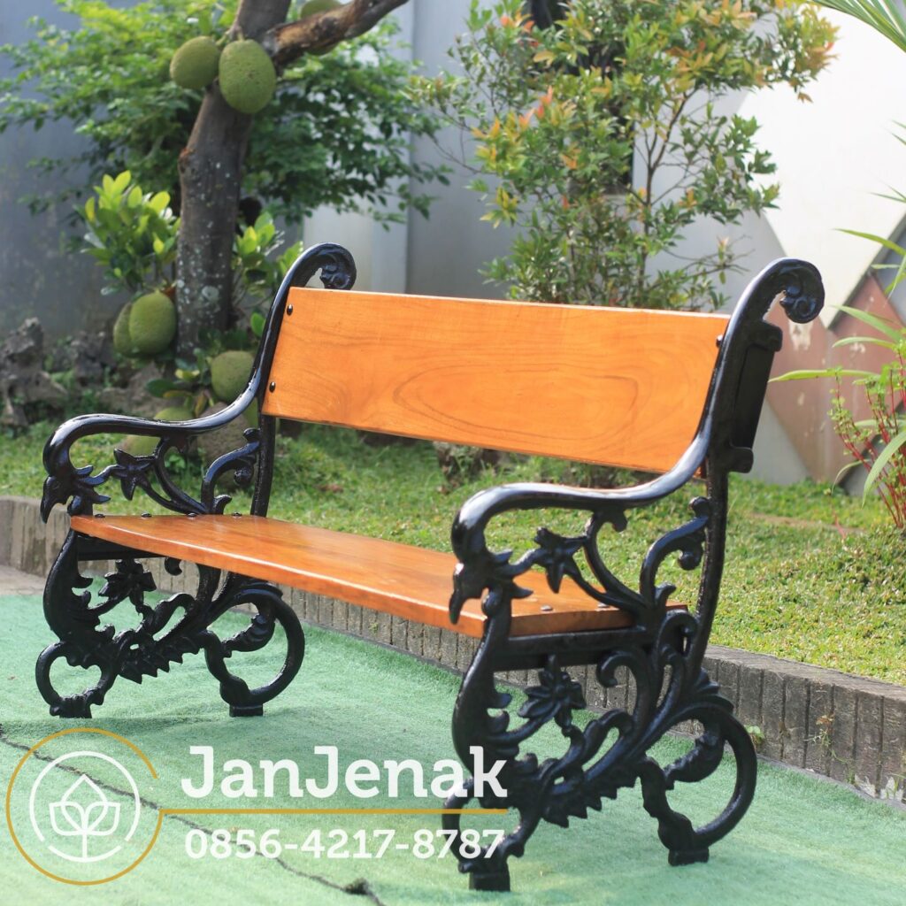 Kursi Taman Besi Cor Antik JanJenak 0856-4217-8787 #kursitaman #kursitamanbesi #kursitamanantik #bangkutaman