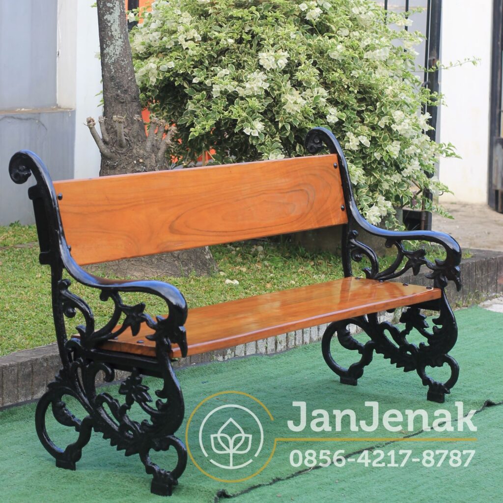 Kursi Taman Besi Cor Antik JanJenak 0856-4217-8787 #kursitaman #kursitamanbesi #kursitamanantik #bangkutaman